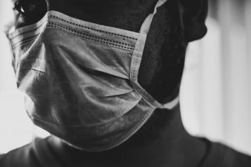 Man wearing a face mask during the pandemic